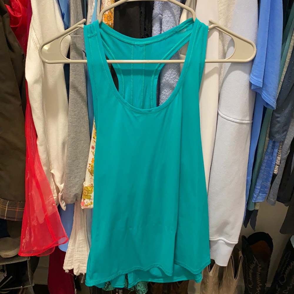 Lululemon green/teal tank